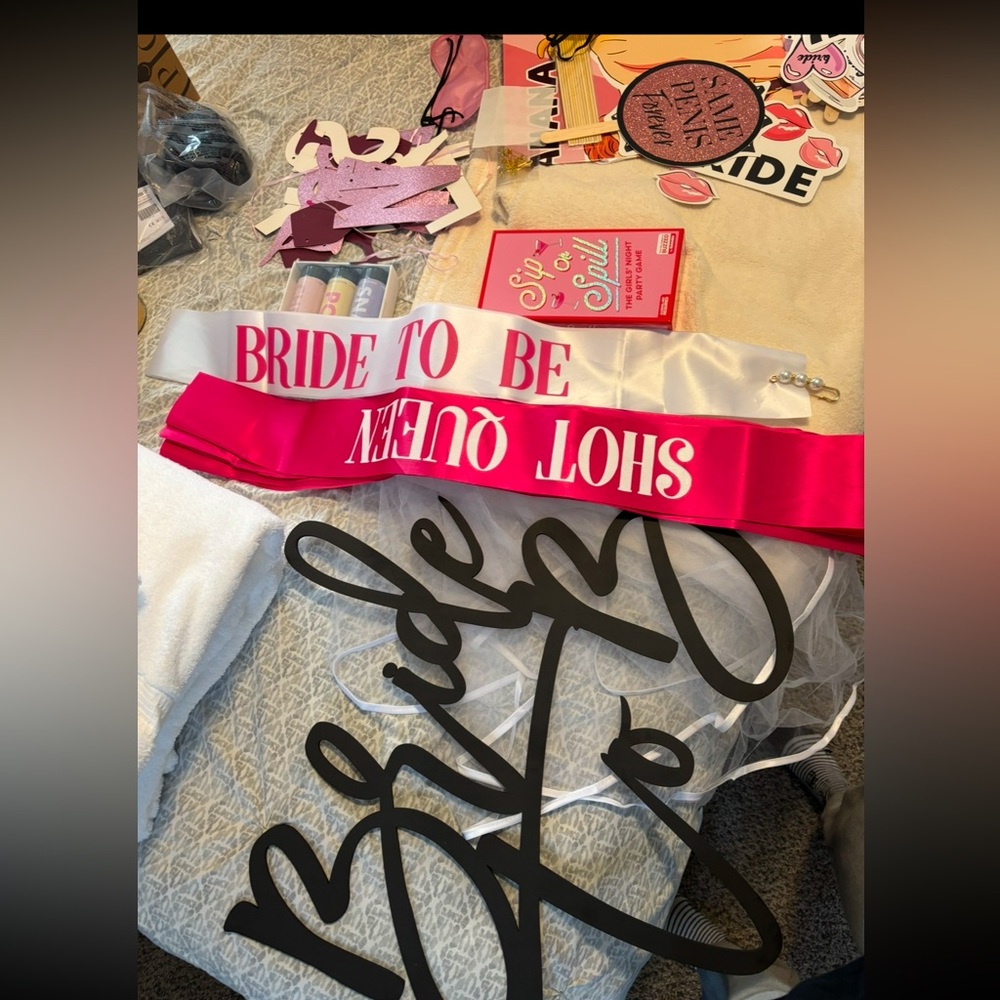 Bridal / bachelorette party items